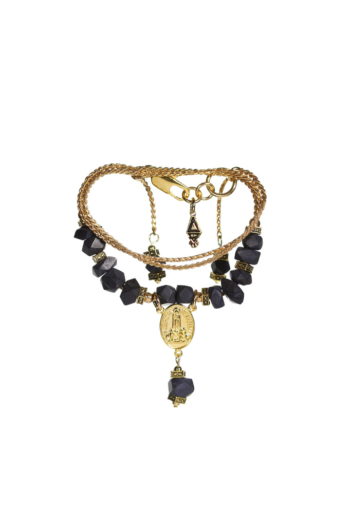 Artifacts World handmade boho jewelry, short necklace made in Canada